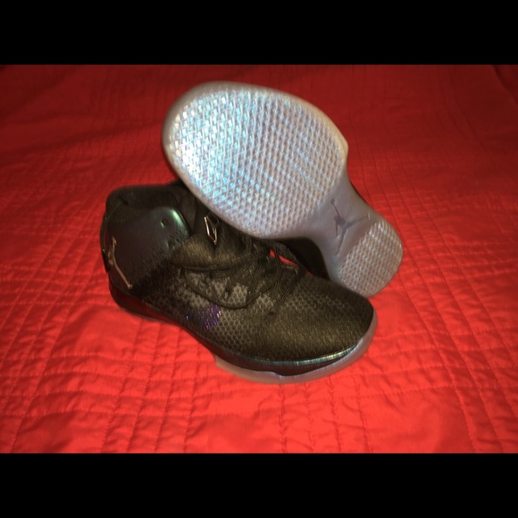 AIR JORDAN XXXI BG - Picture 2 of 6